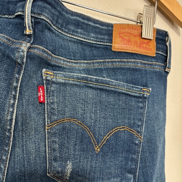 Levi’s 311 Shaping Skinny Dark Wash Denim Jeans | Size 31 | Classic - Picture 6 of 9